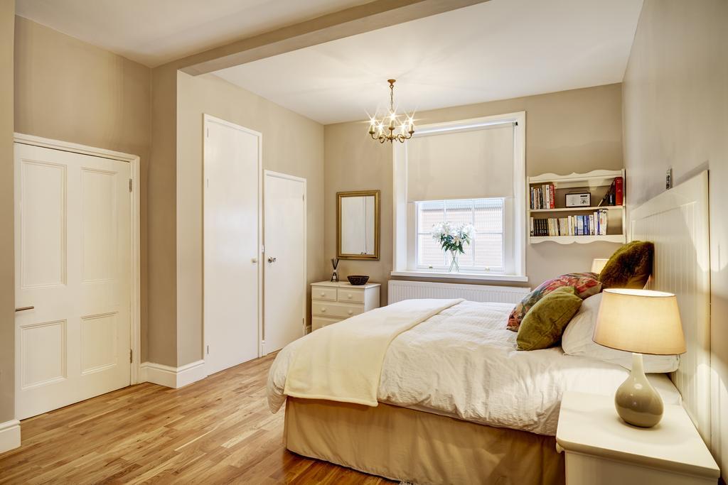 Ludwick Apartment *
